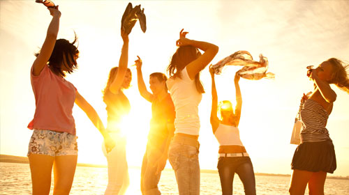 泰国球队在国际比赛中实现全胜：热血、智慧与东南亚崛起的传奇